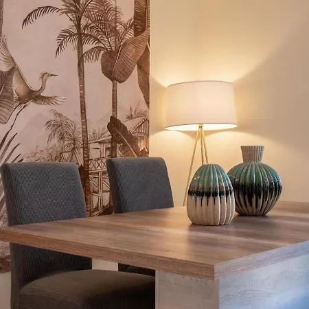 Lejlighed Bajo Con Jardin En Centro Marbella