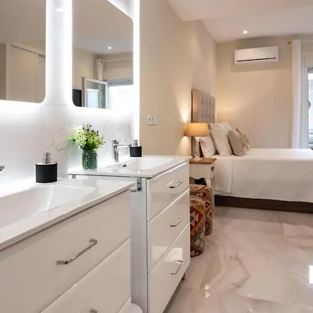 Lejlighed Bajo Con Jardin En Centro Marbella