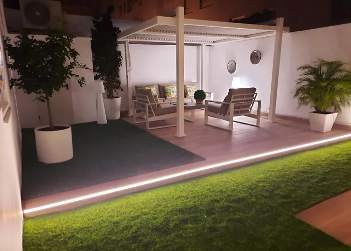 Bajo Con Jardin En Centro Appartamento Marbella